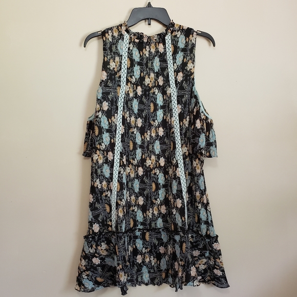 Anthropologie Foxiedox Adora Cold Shoulder Dress Floral Medium NWT - Picture 2 of 9